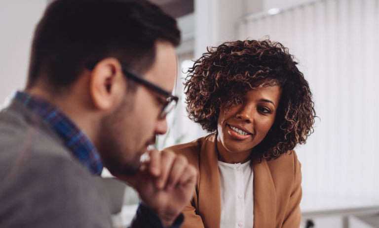 10 mots tirés de l’anglais à connaître pour ne pas être perdu en entreprise