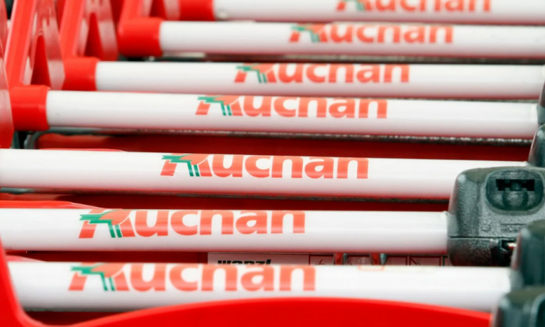 Dans cet hypermarché Auchan, il faudra désormais présenter sa carte d’identité pour emprunter un chariot