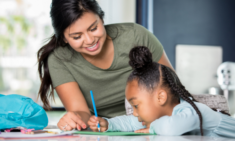 Les 5 meilleurs jobs étudiants pour arrondir vos fins de mois