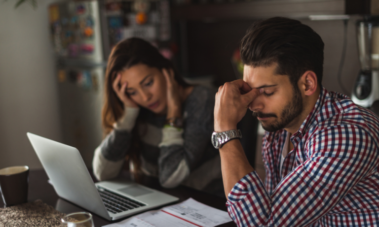 Qu’est-ce qu’une situation de surendettement et comment en sortir ?