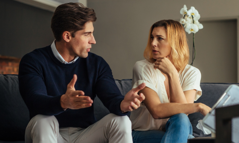 Mon conjoint a pris un crédit dans mon dos : que faire ?