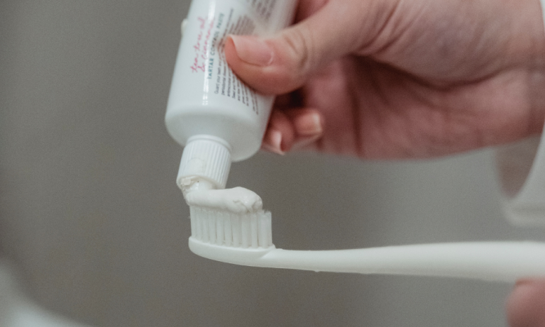 Précarité hygiénique : près d’un Français sur deux contraint de réduire sa consommation en 2025