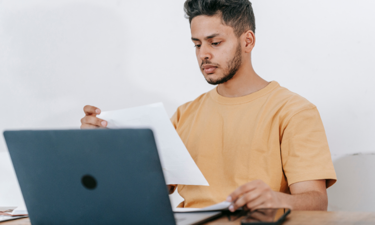 Les 10 jobs étudiants les mieux payés en 2025