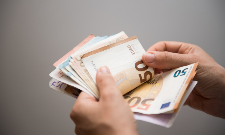 Un député propose une loi pour permettre aux salariés de toucher leur salaire en plusieurs fois