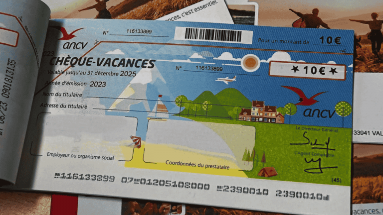 Chèques-Vacances : 5 bonnes raisons de les utiliser pour faire des économies