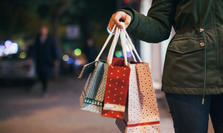 Comment anticiper ses dépenses de Noël ?