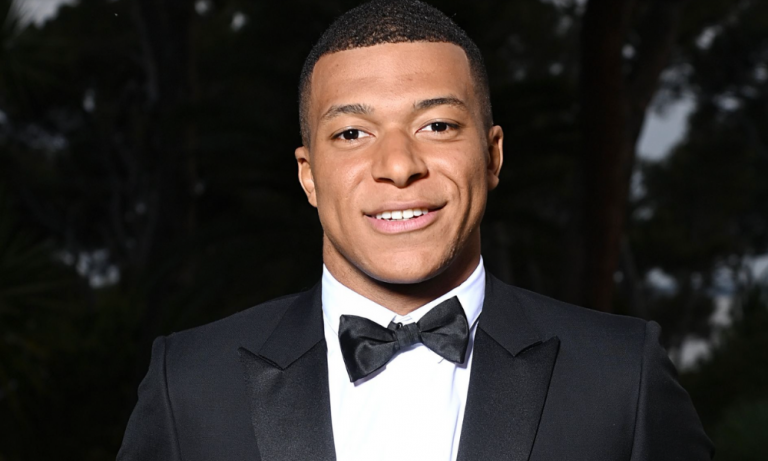Comment Kylian Mbappé investit son argent ? Voici 3 investissements fait par le footballer !